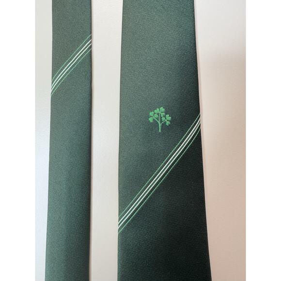 Millars Of Ireland Other - Vintage Millars Of Ireland Clover Leaf Skinny Tie Green Festive Minimalist Luck